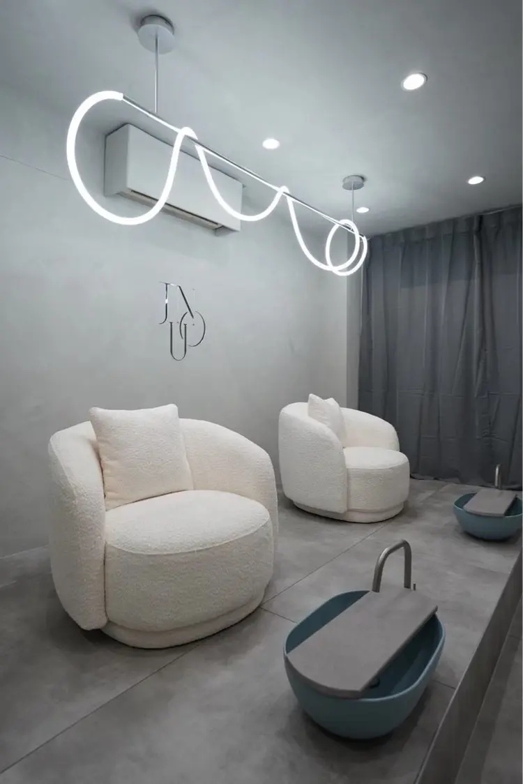 nail&eye Junoの内観・外観3