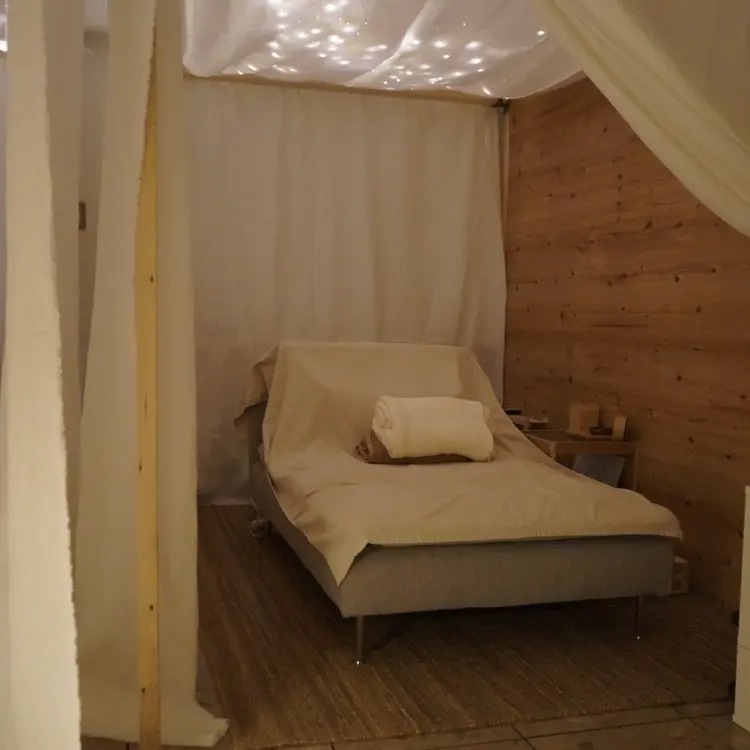 うたた寝ヘッドスパ専門店 Uta Spa 下北沢店の内観・外観2