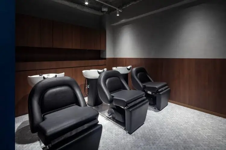 SALOWIN広島の内観・外観3