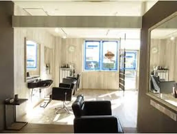 JiN HAiRの内観・外観2