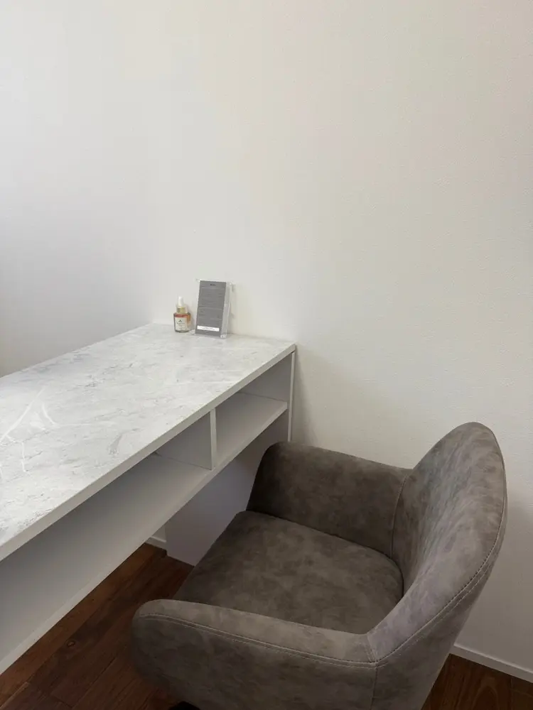 A.nailの内観・外観1