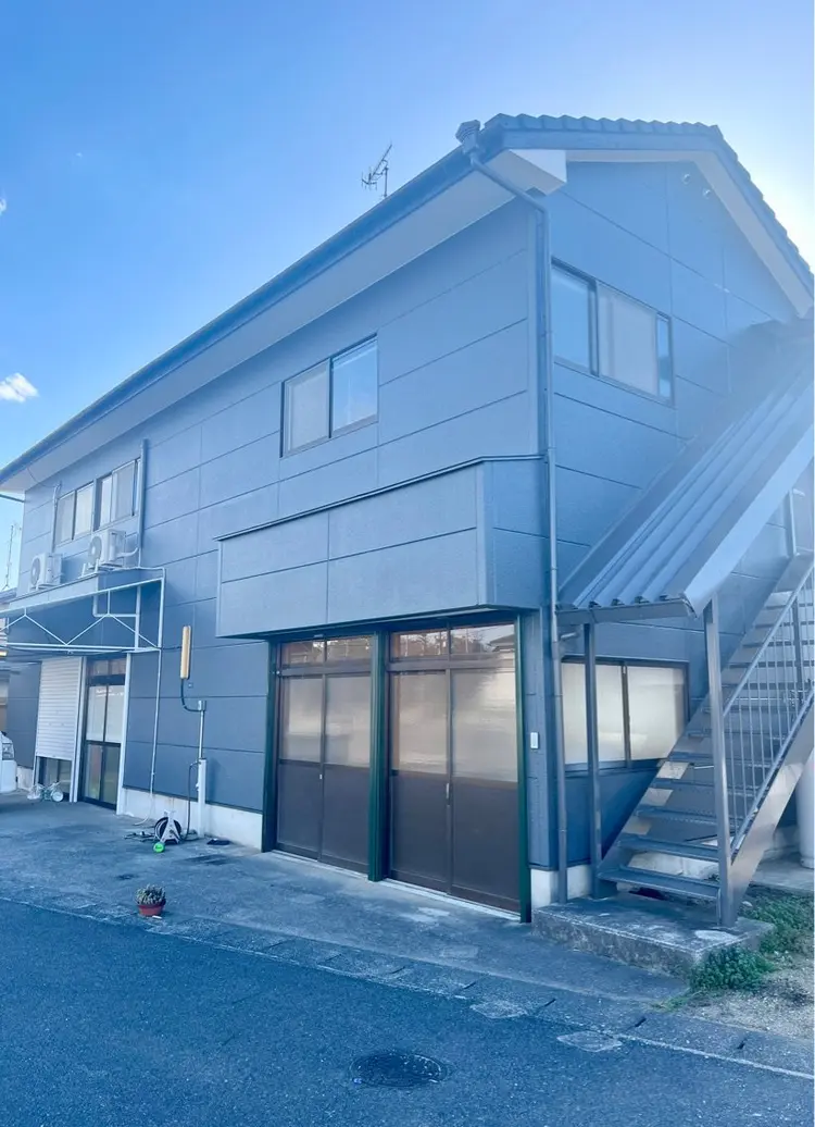 Aura nailの内観・外観2