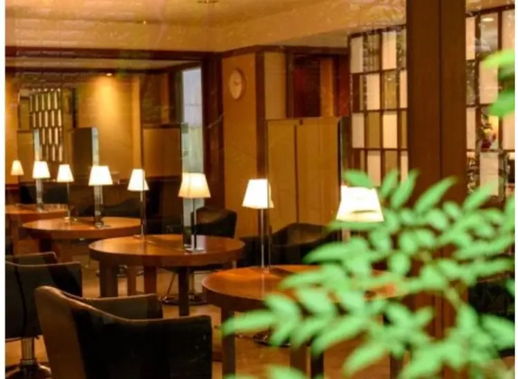 Uhair本山の内観・外観2