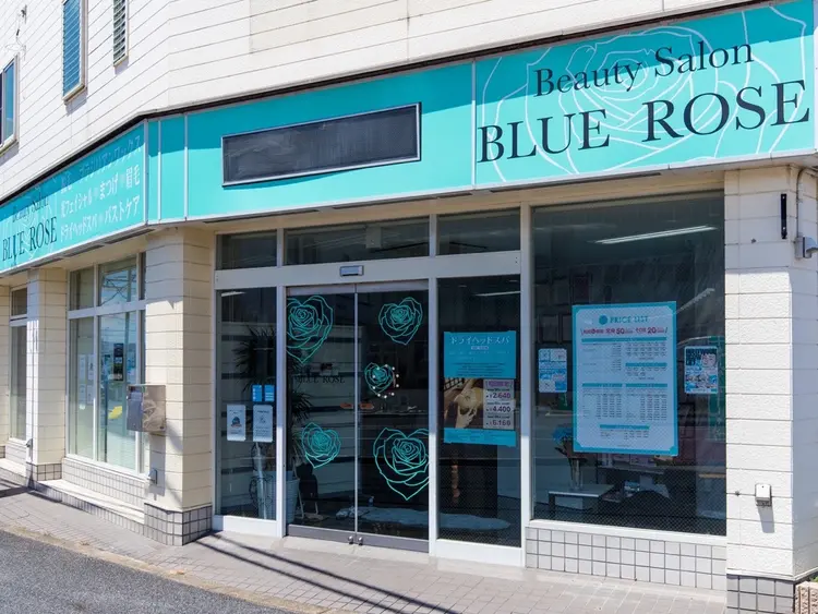BLUE   ROSE Nailの内観・外観1