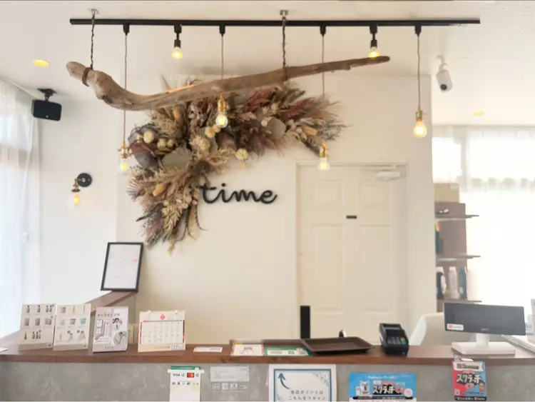 Agu hair timeの内観・外観1