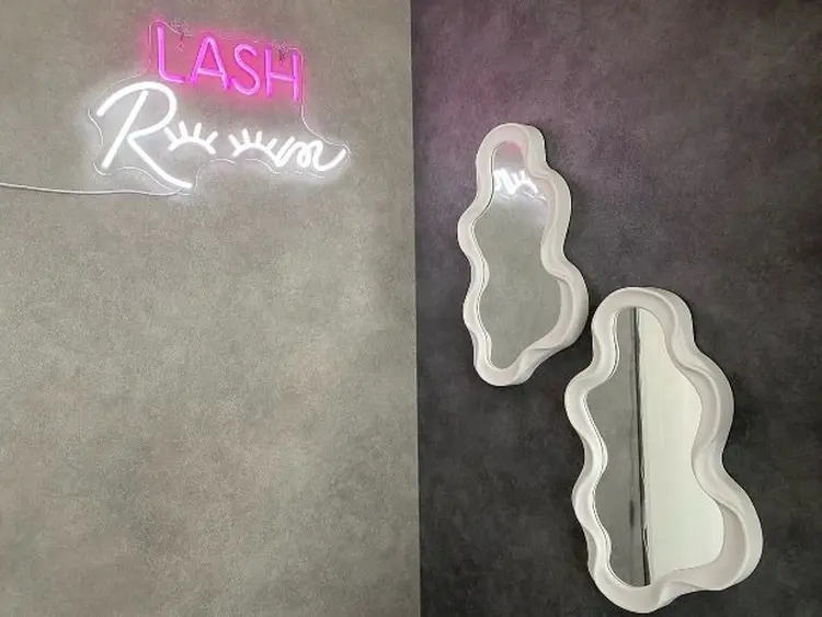 マツエク&アイブロウ　Coe.の内観・外観3