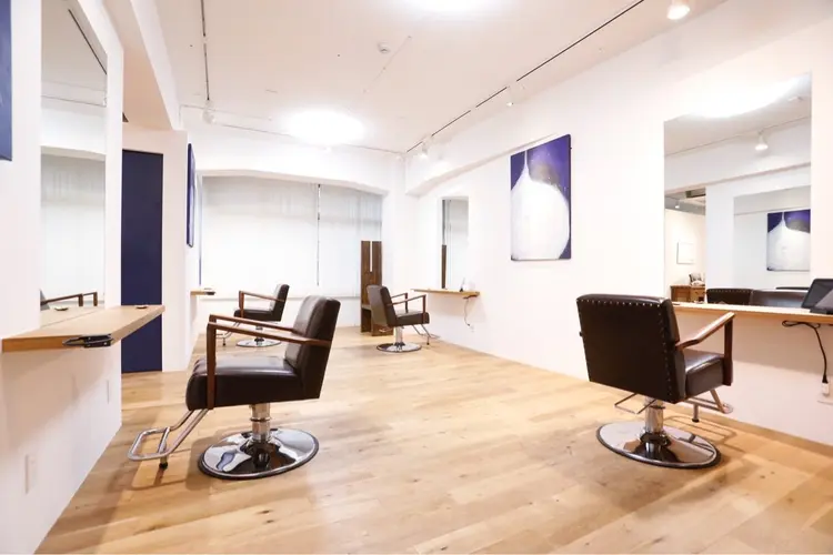 SPIN HAIR WORKSの内観・外観2