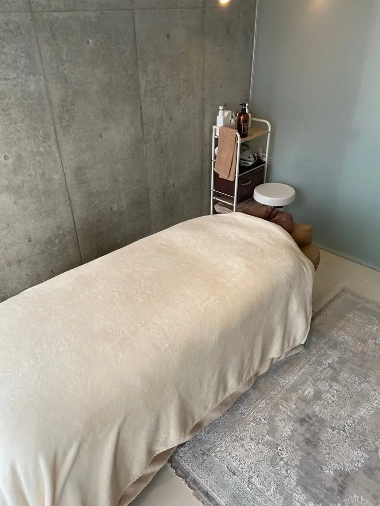 anroposの内観・外観1