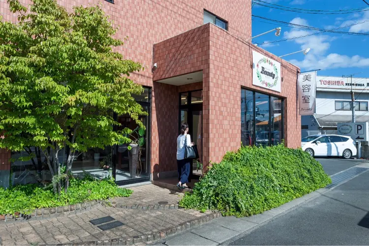 nailCORURIの内観・外観1