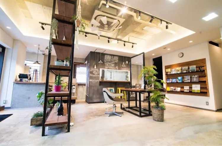 ANDLIFEの内観・外観1