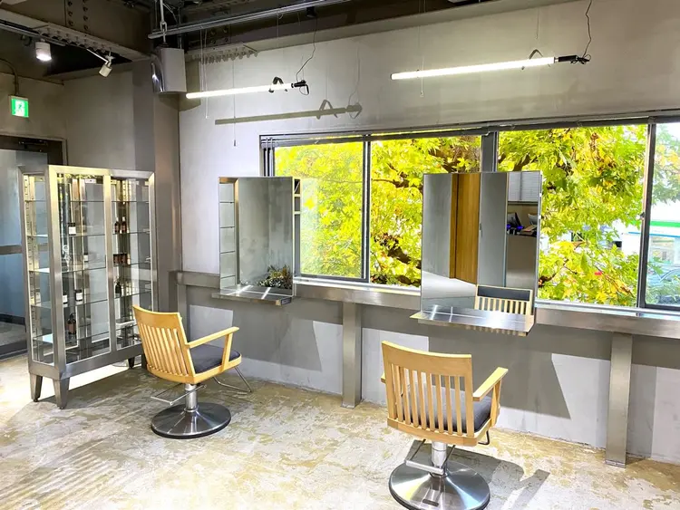 毛髪花学研究所の内観・外観1