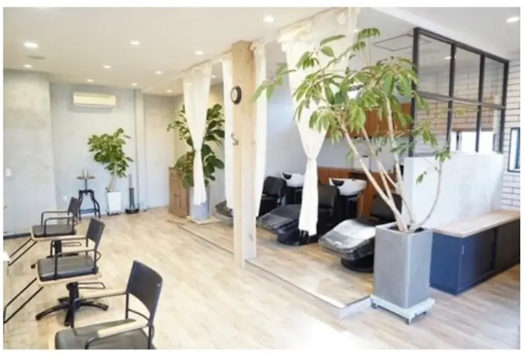Hair Design Room  SHEEFTの内観・外観1
