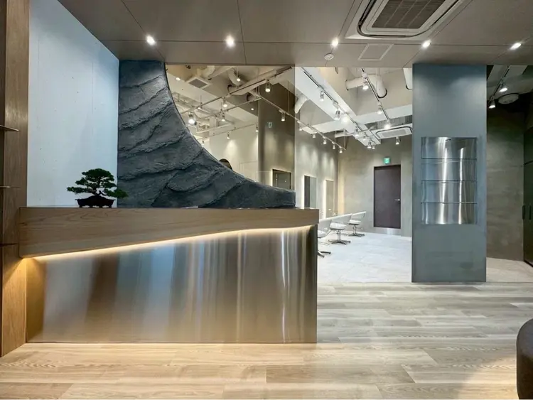 soigne 表参道【ソワネ】の内観・外観1