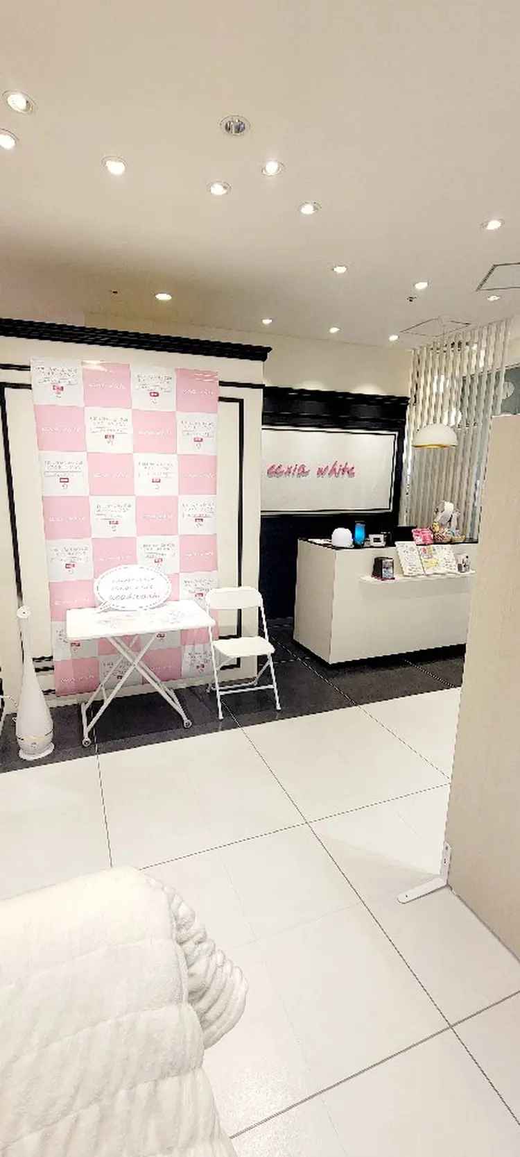 エクシアホワイト旭橋店の内観・外観2