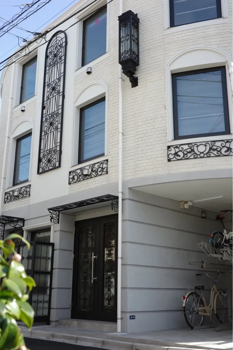 caress  nail カレスネイル　代々木上原の内観・外観2