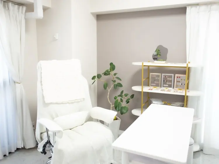 K.nailの内観・外観1