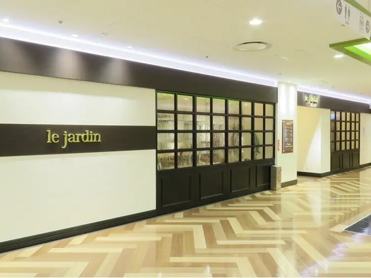 DISCOHAIR海老名店の内観・外観2