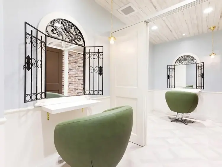 髪質改善・縮毛矯正専門店 sisiの内観・外観3