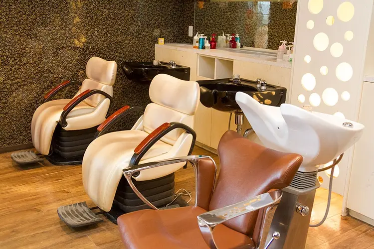 電髪倶楽部　美膳の内観・外観3