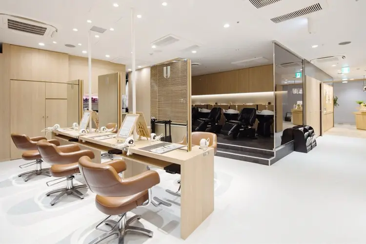 UNIXの内観・外観2