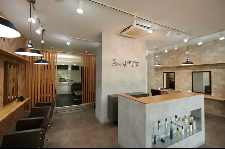 Second   MWの内観・外観1