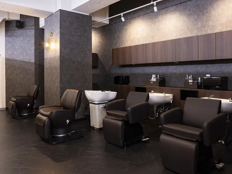 美容室 FINE（ファイン）小岩店の内観・外観2