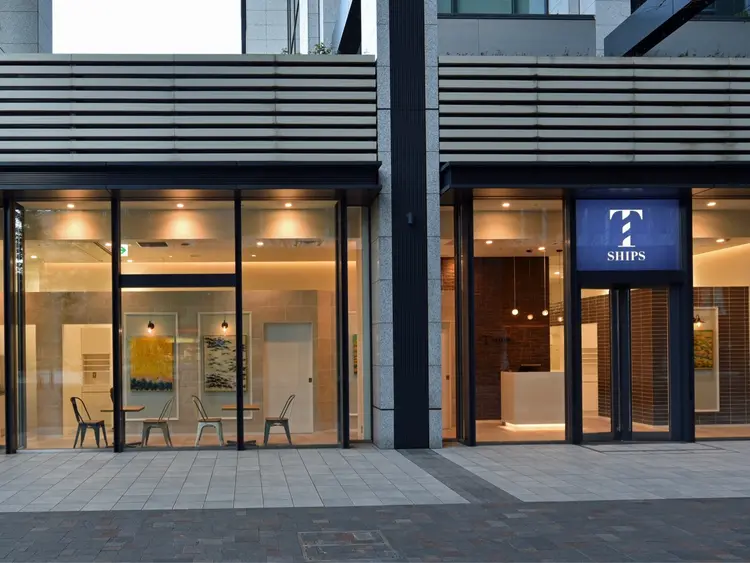 T-SHIPSの内観・外観1