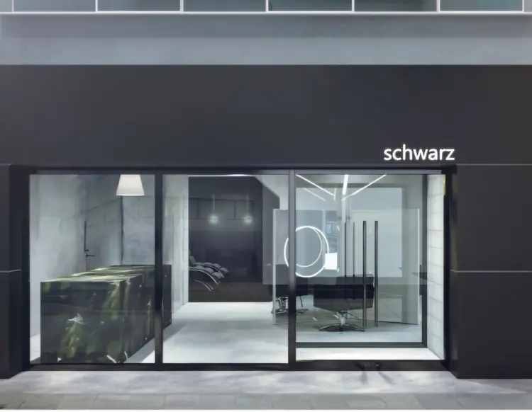 schwarzの内観・外観1