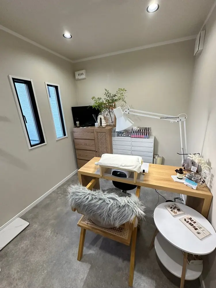 nails by Kanoaの内観・外観2