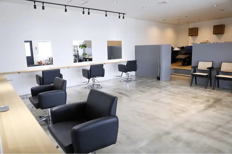 Lond uluの内観・外観1