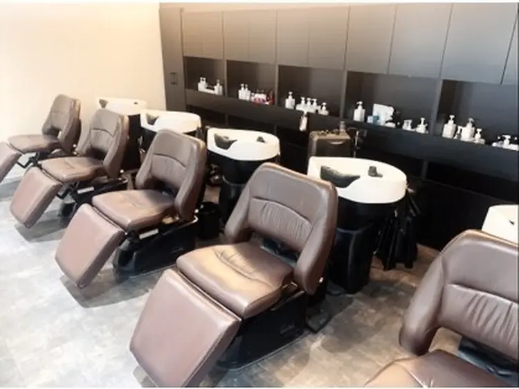 AVANCE.三宮元町店の内観・外観3