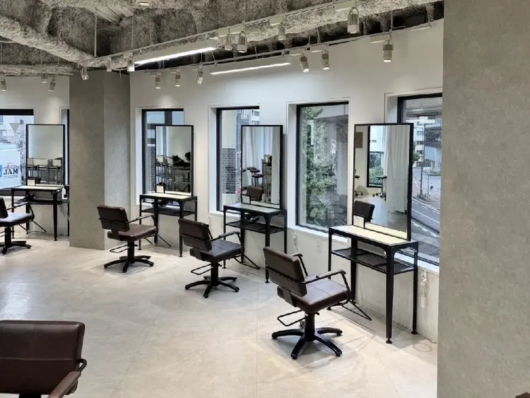 CHAINON 梅田店の内観・外観2