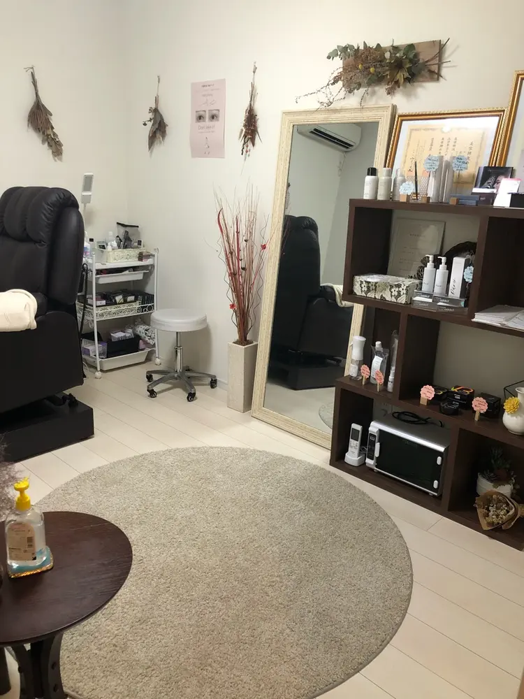 eyelash cocochiの内観・外観2