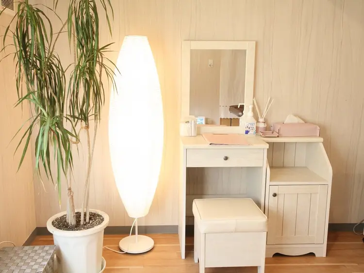 筋膜リリース専門サロンEmbellirの内観・外観2