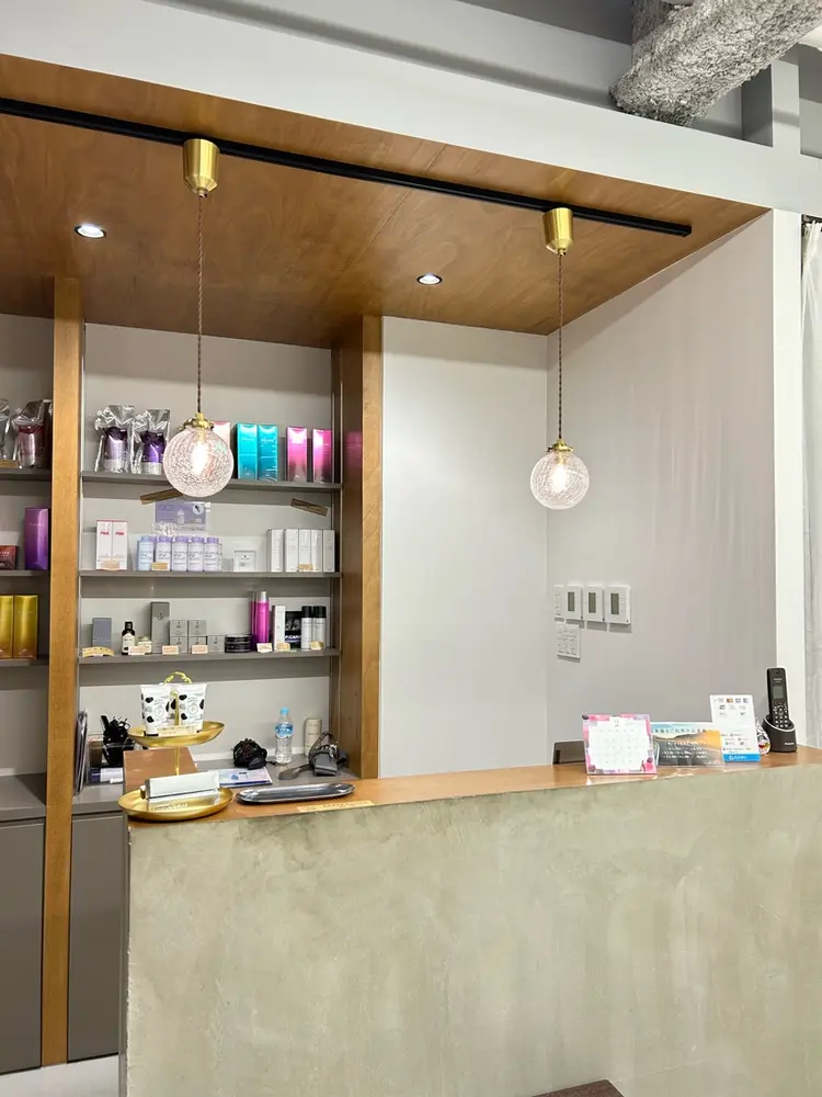 tre/e' hair salonの内観・外観2