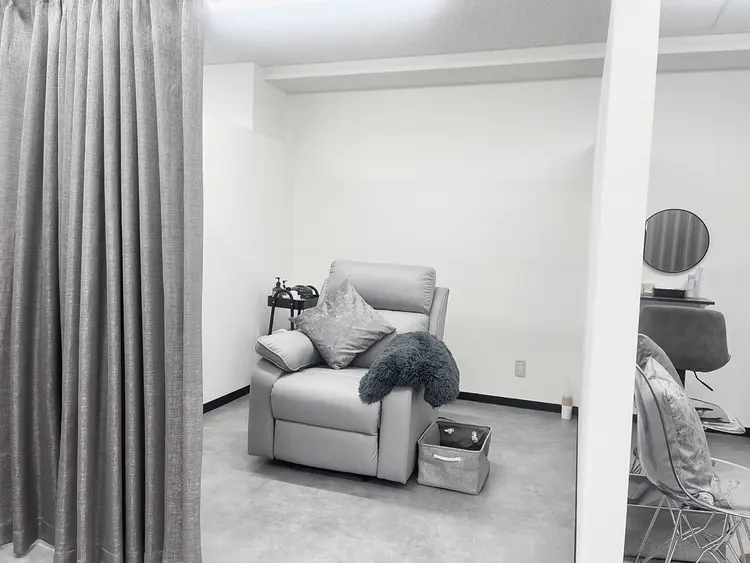 アイブロウサロンMe.の内観・外観2