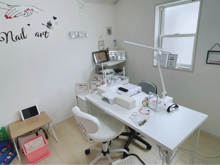 nail R'sの内観・外観1