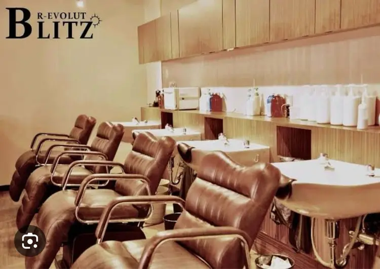 BLITZ R-EVOLUTの内観・外観2