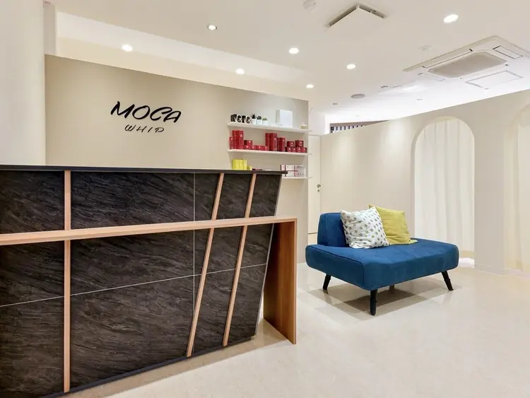 MOCA whipの内観・外観1