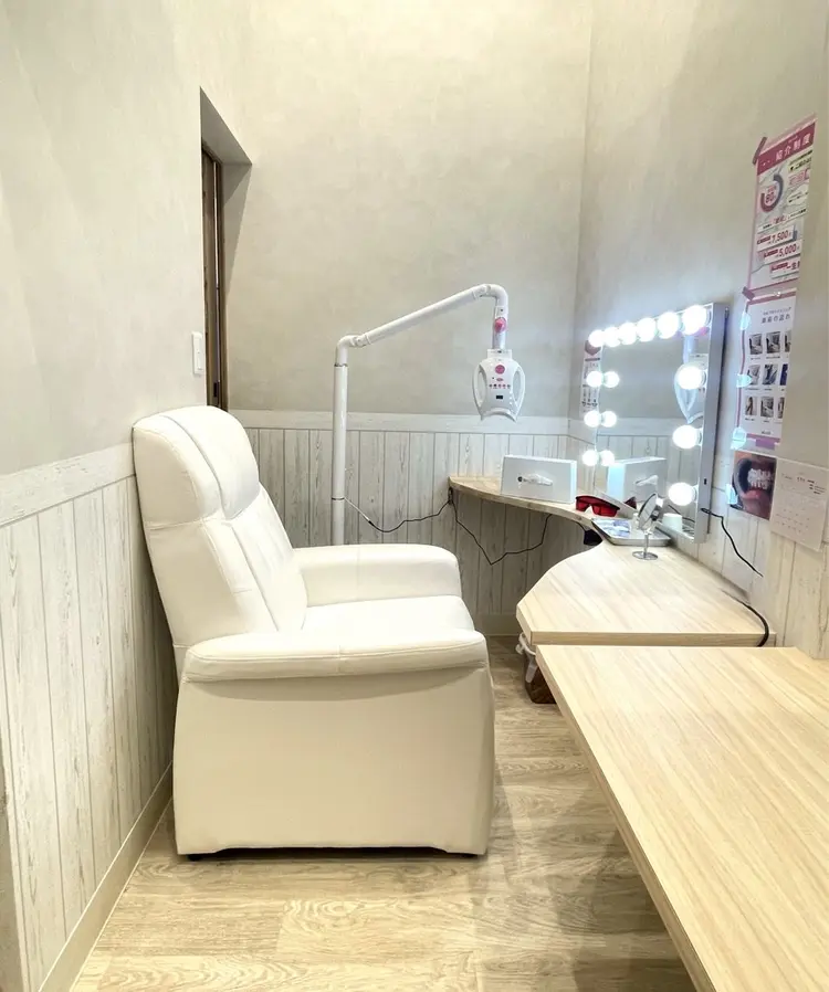 セルフホワイトニング　エクシア盛岡中央通店の内観・外観1