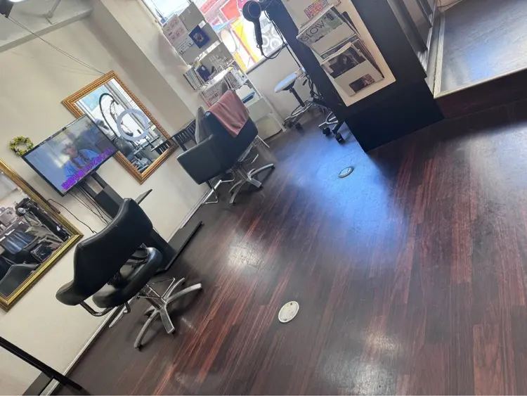 WiZの内観・外観1