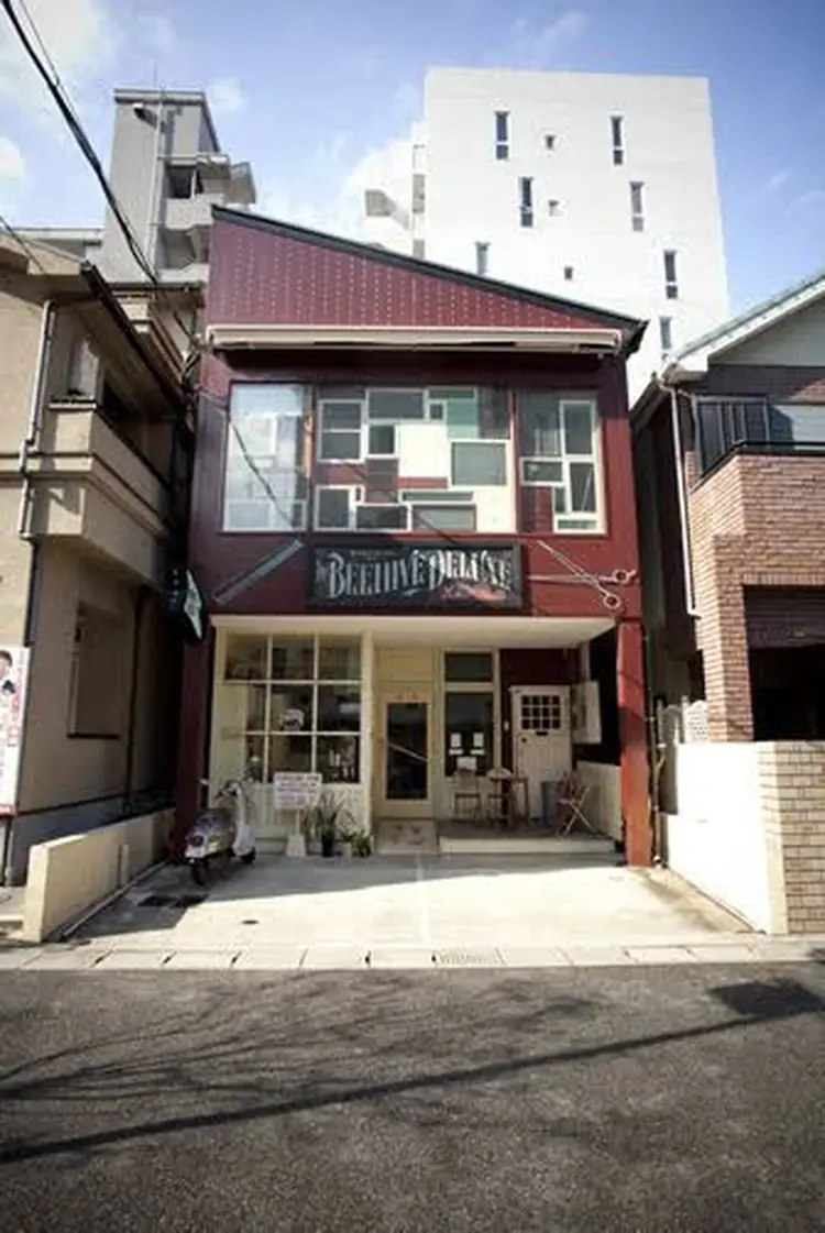 ビーハイブデラックスの内観・外観1