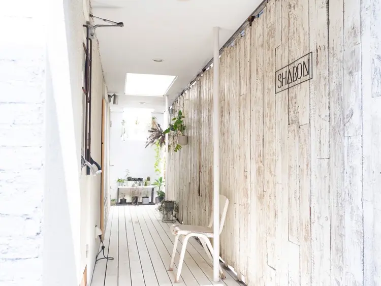 SHARONの内観・外観1