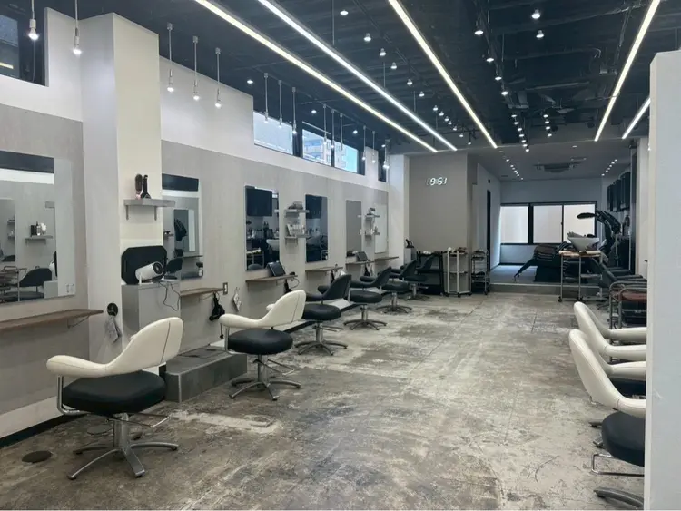 🩷hair salon dot. tokyo color 🩷の内観・外観1