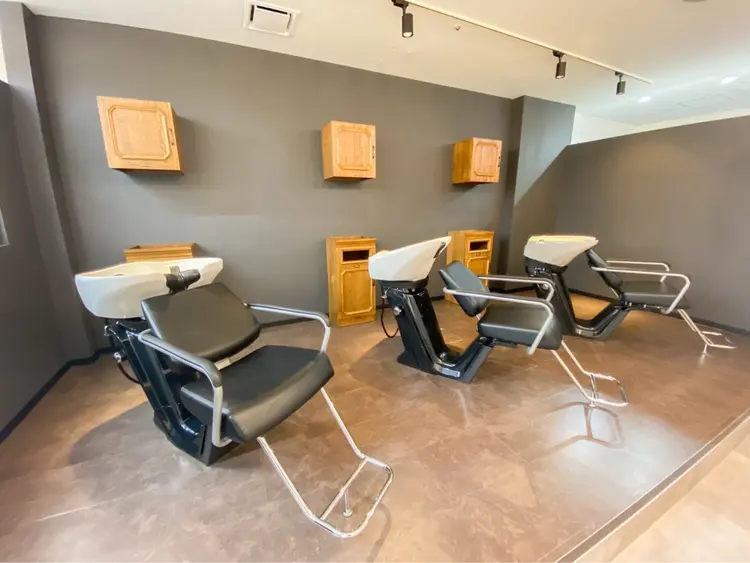 LUXBE  HAKATA博多バスターミナル店の内観・外観2