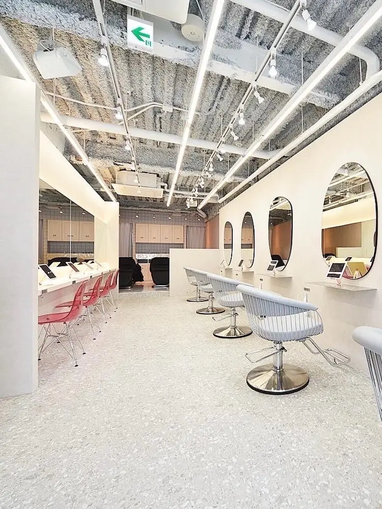 LARME by Sea 新宿の内観・外観1