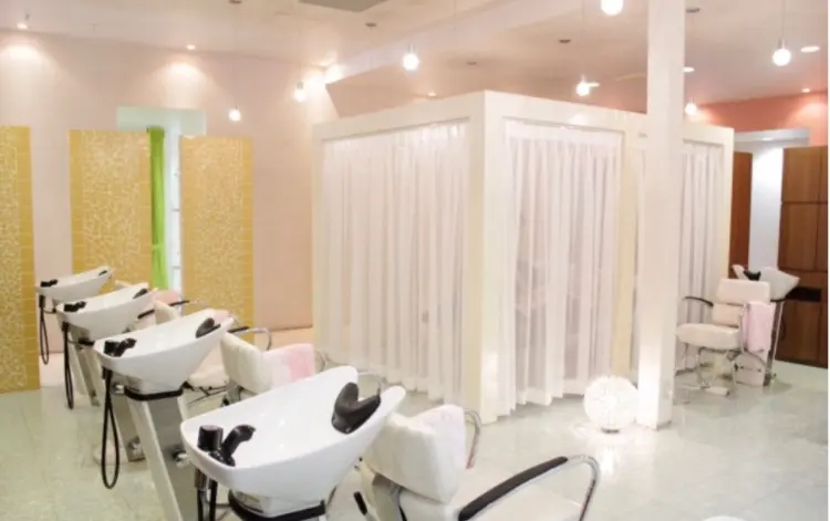 EAST HAM head shopの内観・外観2