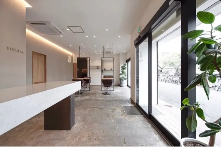 FUGA hairの内観・外観1