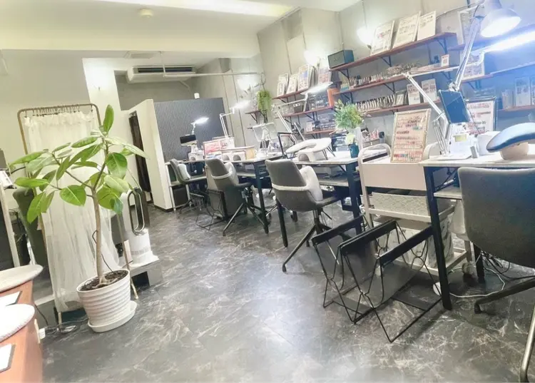 ボガスティーズネイルの内観・外観1