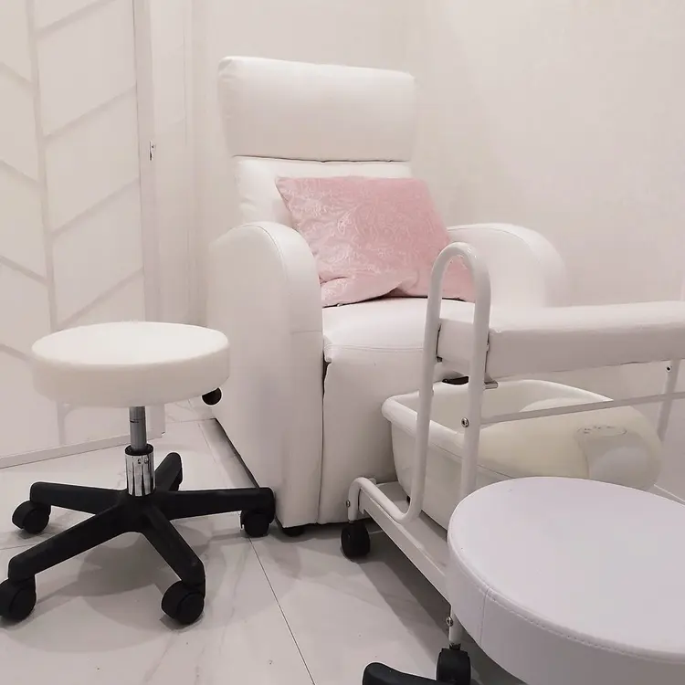 fen nailの内観・外観3